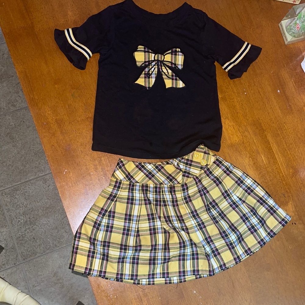 Two piece skirt set